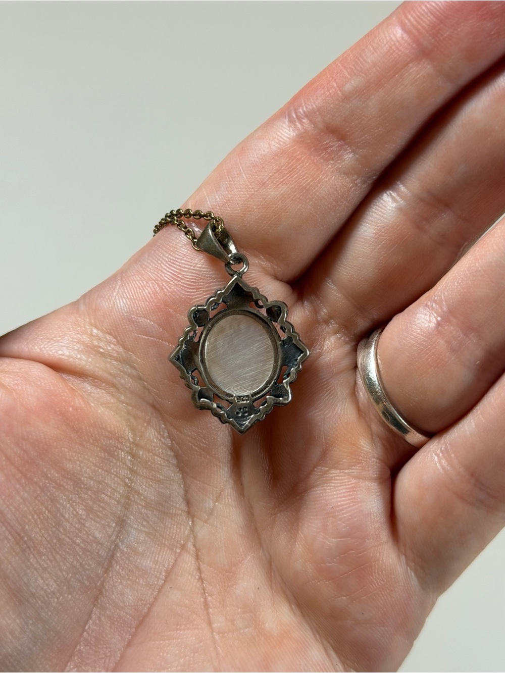 Sterling Silver JC 925 mother of pearl marcasite necklace - Picture 3 of 3
